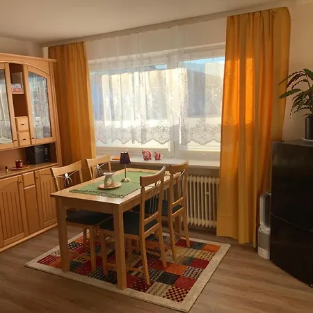 Апартаменты Waldbaden Am Bahnhofplatz *