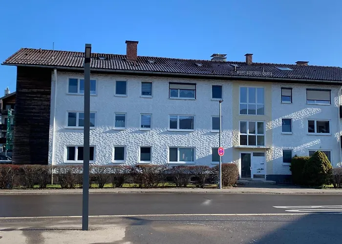 Waldbaden Am Bahnhofplatz Appartement